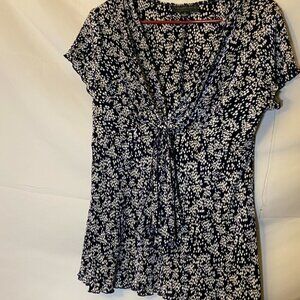 CONNECTED APPAREL WOMENS M SIZE 12 MEDIUM cottagecore VNECK BLOUSE TOP SHIRT
